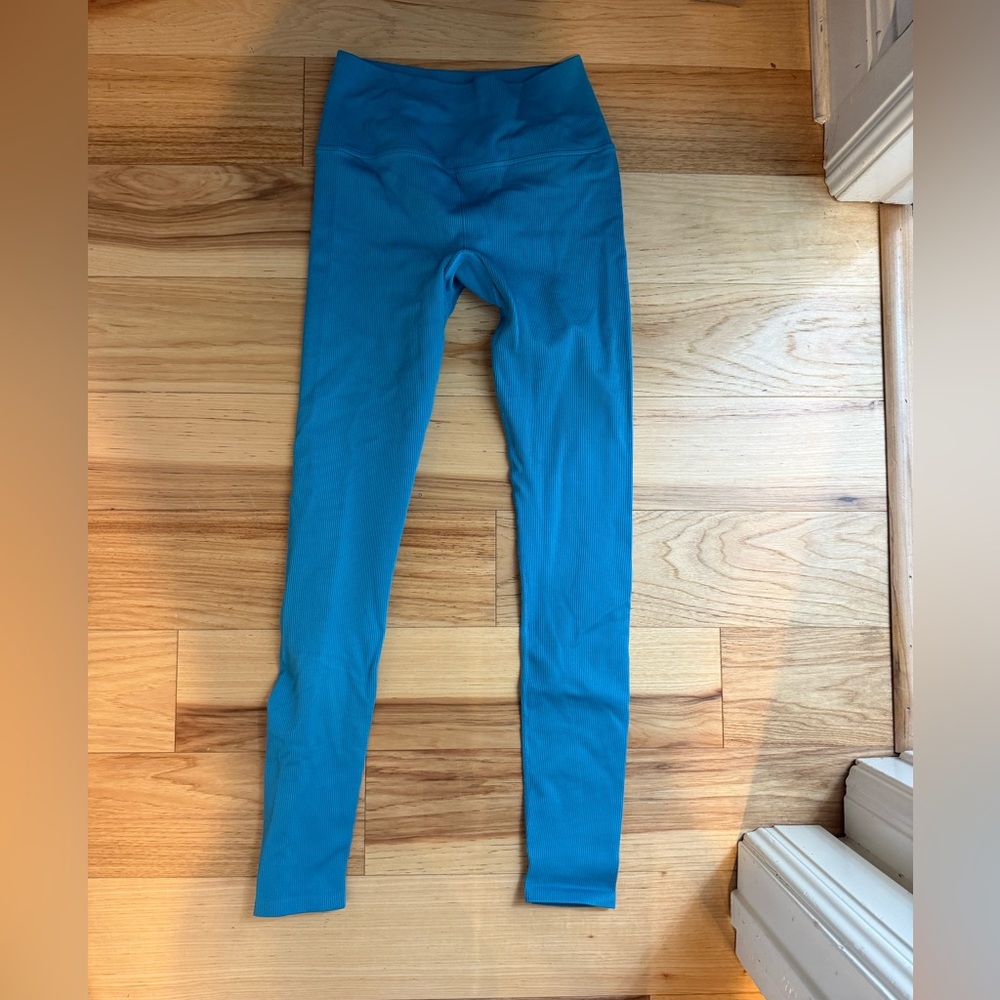 Blue Alo leggings